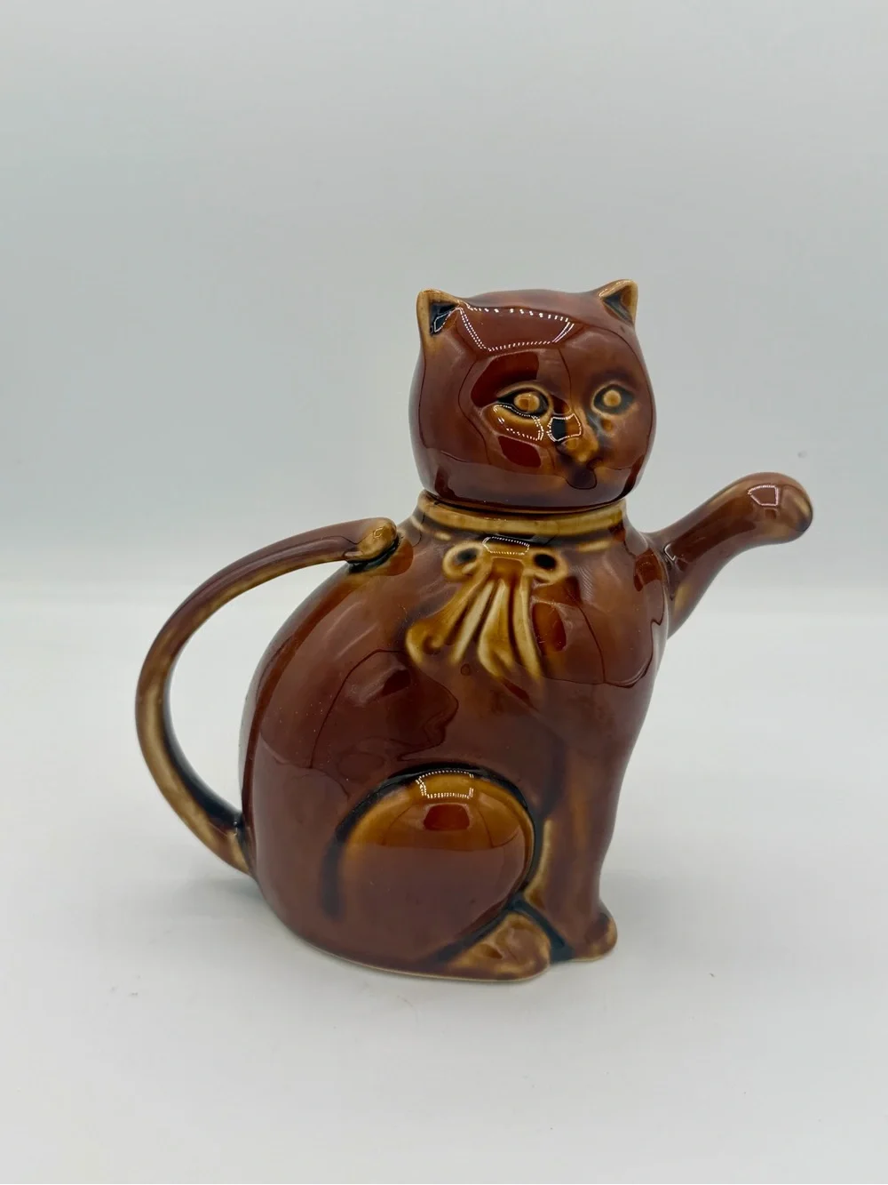 VTG Katoomie Lucky Cat Kitten Brown Glazed Porcelain Teapot Paw Spout China